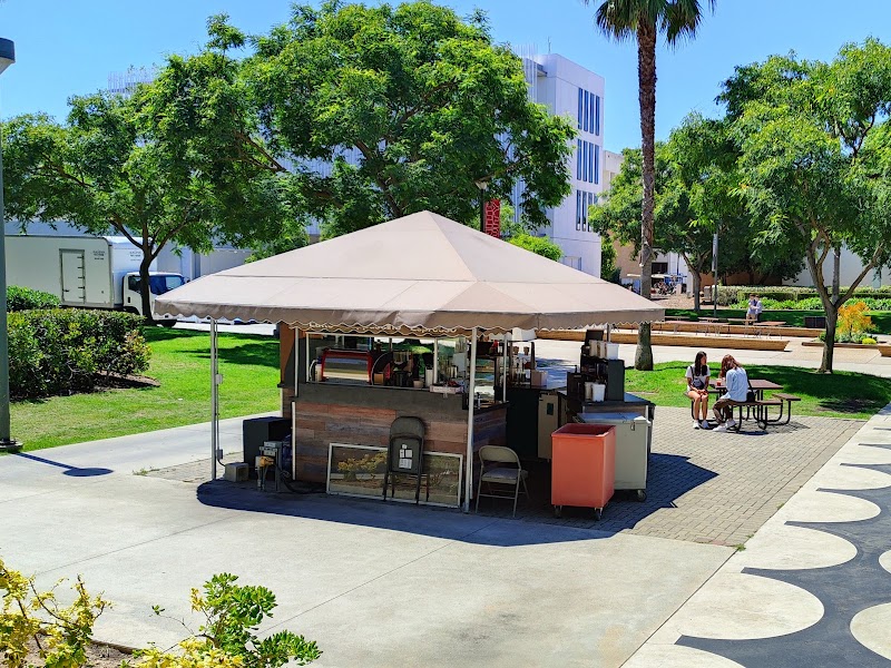 Lion Coffee & Boba Cart