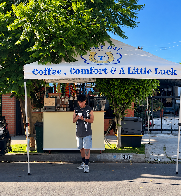 Lucky Dayz Cafe