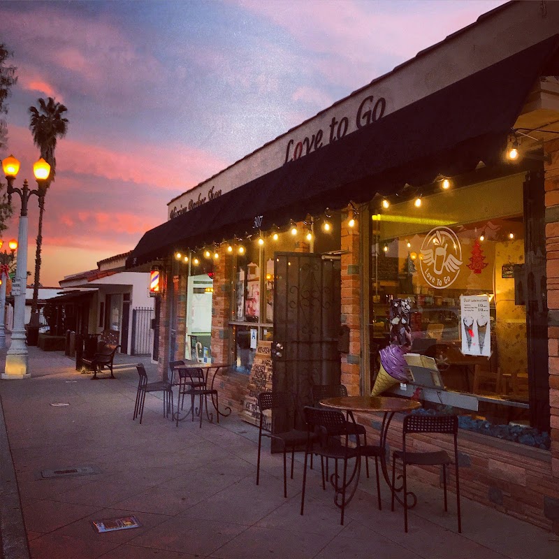 Love to Go • Cafe